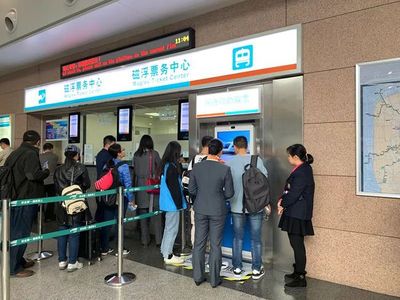 上海地鐵全員保障進博會出行，多項現場舉措優化票務服務